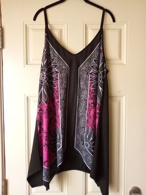 Rosegal Black Magenta Print V-Neck Top Butterfly Hem